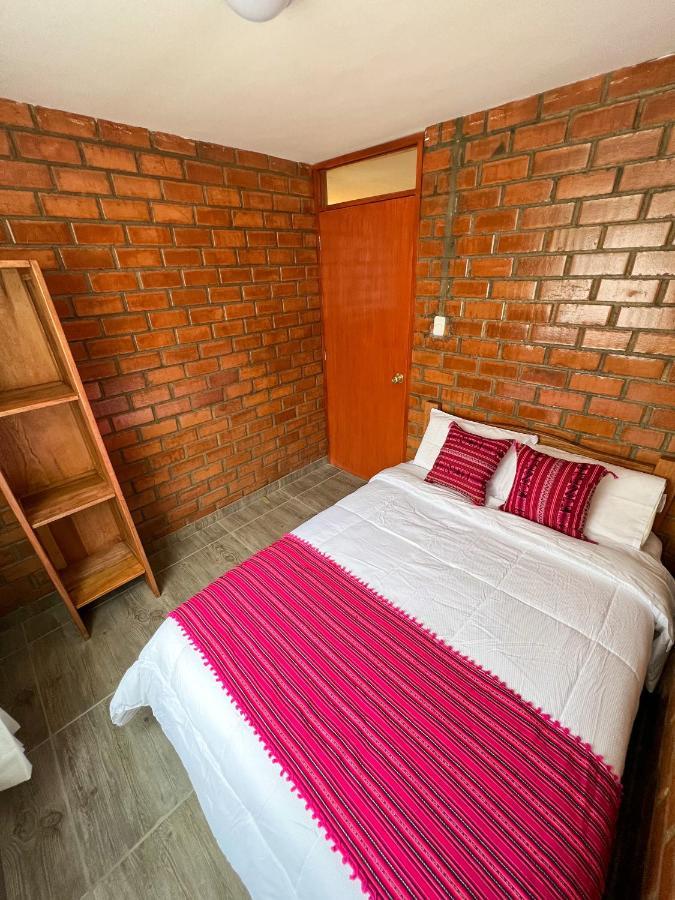 Хостел Tupac Huaraz Экстерьер фото